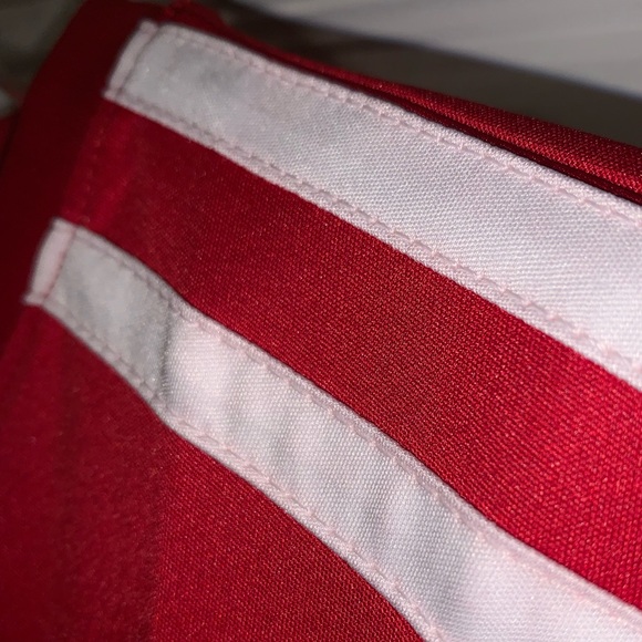 🏈🏟️ University of Oklahoma Sooners Marquee Polyester Shirt 🏟️🏈 - Picture 6 of 12